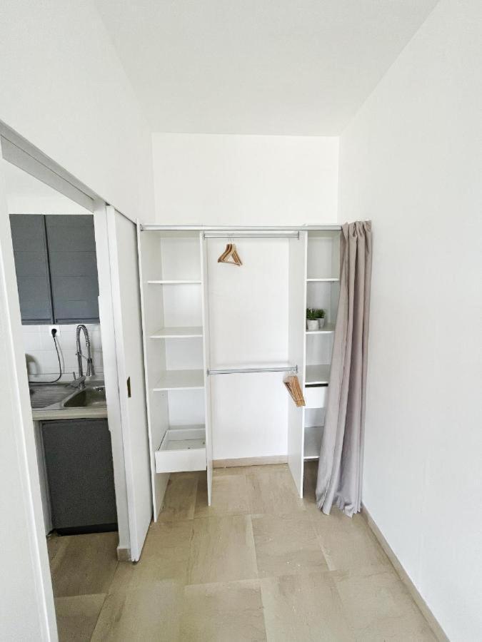 #41 Marina Riviera Bay - Marine Baie Des Anges - Studio Vue Mer Et Port วิลล์เนิฟ-ลูเบ ภายนอก รูปภาพ
