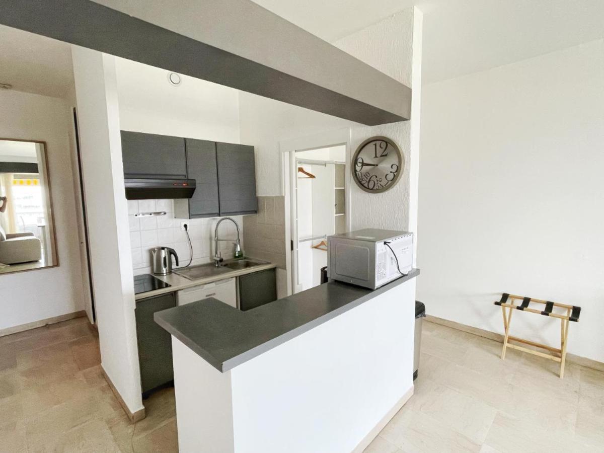 #41 Marina Riviera Bay - Marine Baie Des Anges - Studio Vue Mer Et Port วิลล์เนิฟ-ลูเบ ภายนอก รูปภาพ