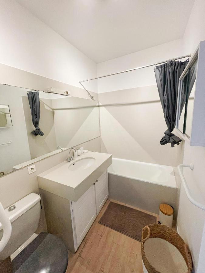 #41 Marina Riviera Bay - Marine Baie Des Anges - Studio Vue Mer Et Port วิลล์เนิฟ-ลูเบ ภายนอก รูปภาพ